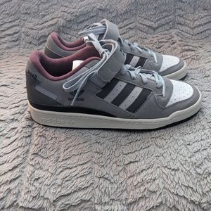 Adidas Forum Home Alone 2 "Pigeon Lady"